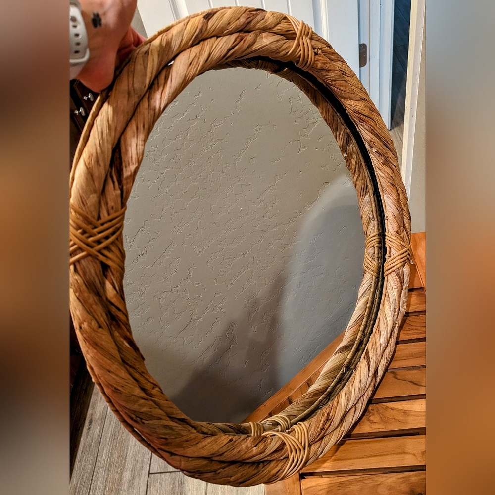 Round wall mirror